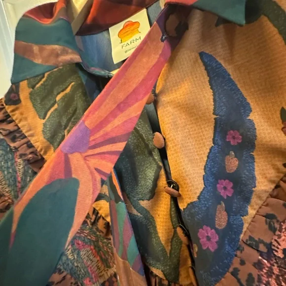 FARM Rio Dark Floral Paisley Pleated Maxi Dress in Navy, Burgundy, Green - Picture 4 of 12